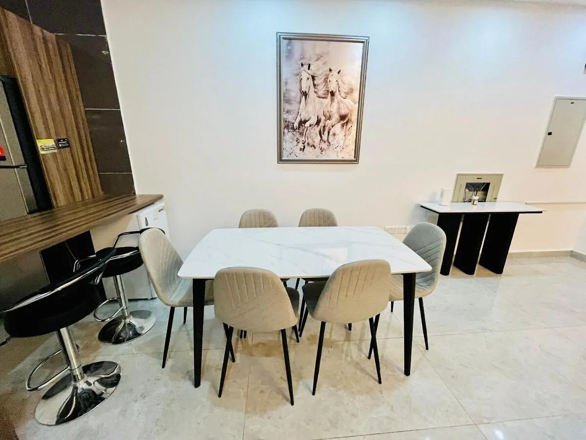 Getaway Relax And Celebrate Villa Jliving Rental Homes Dubai United Arab Emirates