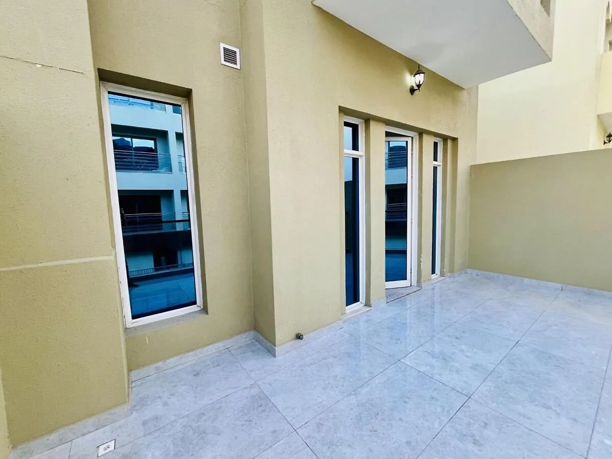 Getaway Relax And Celebrate Villa Jliving Rental Homes Dubai