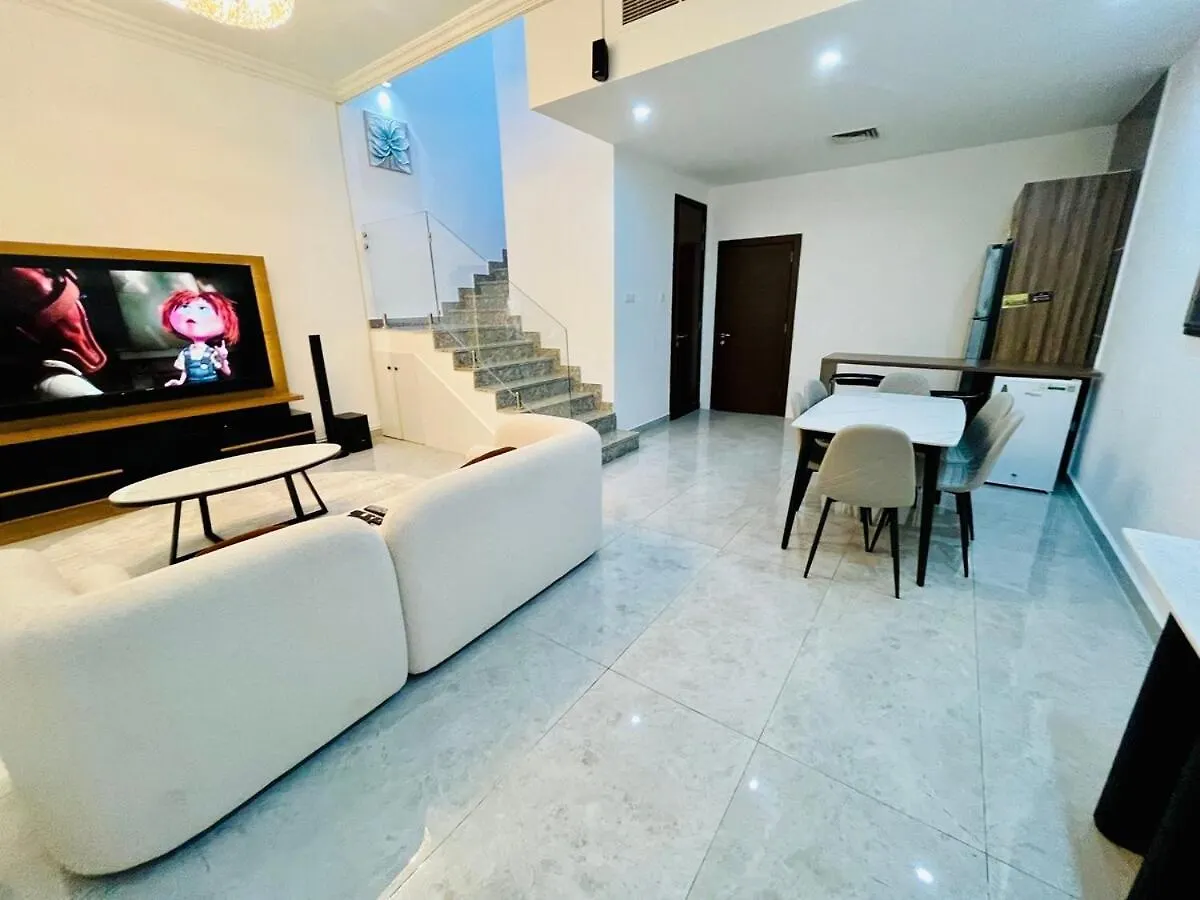 Getaway Relax And Celebrate Villa Jliving Rental Homes Dubai United Arab Emirates