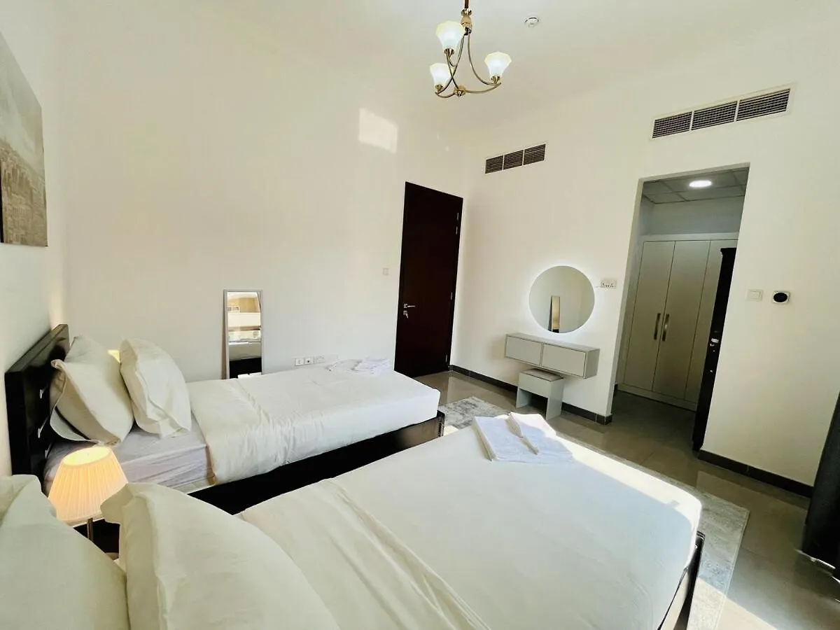 Getaway Relax And Celebrate Villa Jliving Rental Homes Dubai United Arab Emirates