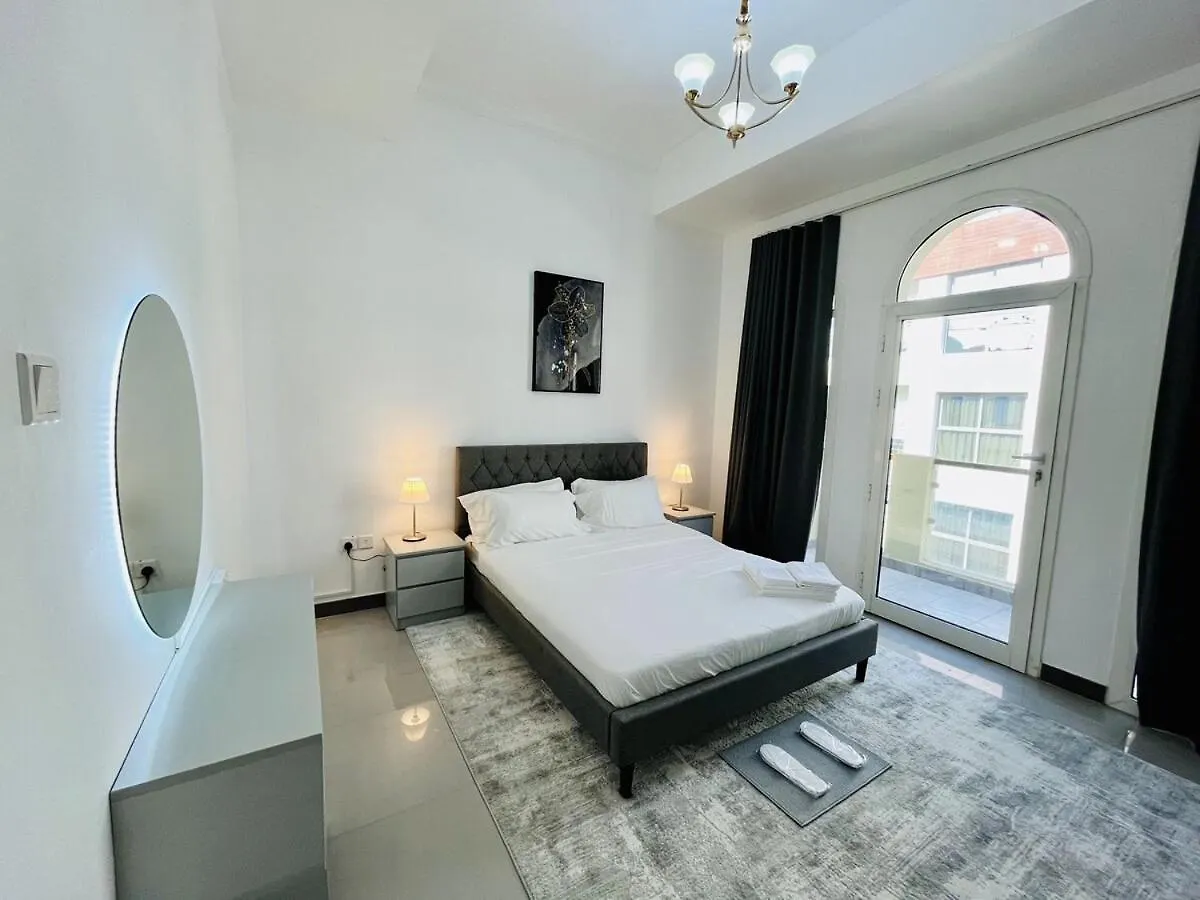 Getaway Relax And Celebrate Villa Jliving Rental Homes Dubai